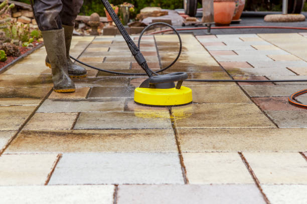 Best Driveway Pressure Washing  in Amory, MS